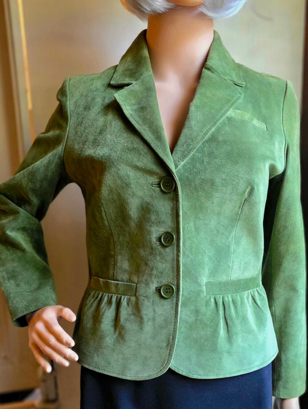 Bloomingdales Margaret Godfrey 2P Green Suede Leather Blazer Petite